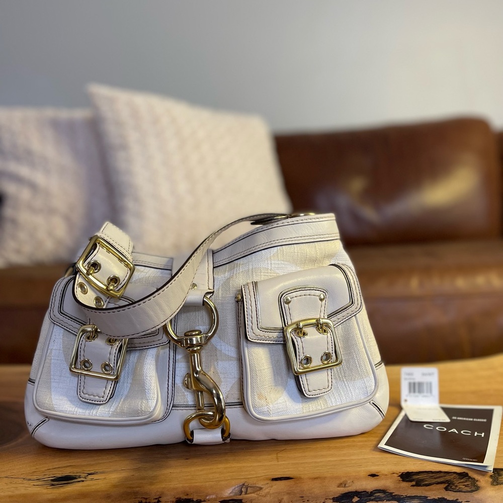 Authentic Coach Legacy Leather shoulder bag